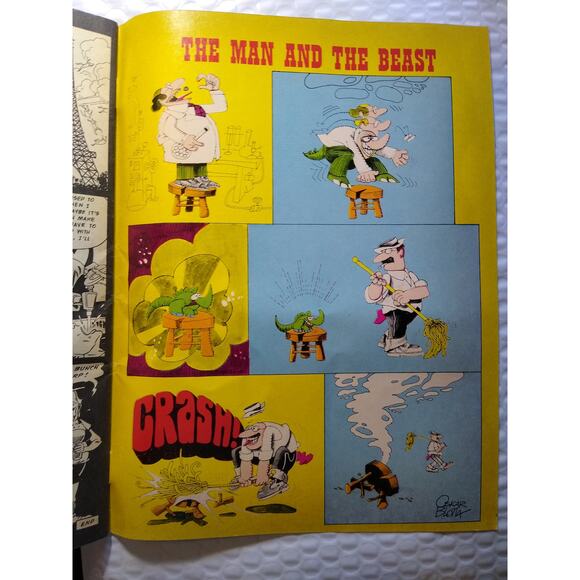 Cracked Monster Party Magazine Addams Family Values Issue 23 Halloween Horror - Picture 6 of 7